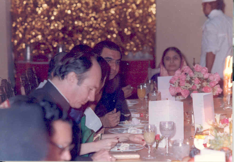 1978 Bangladesh Diner2