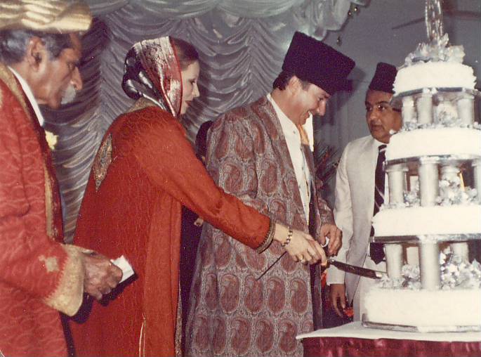 1982 India Cake001