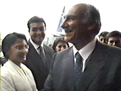 2003 03 21 23 Madag3