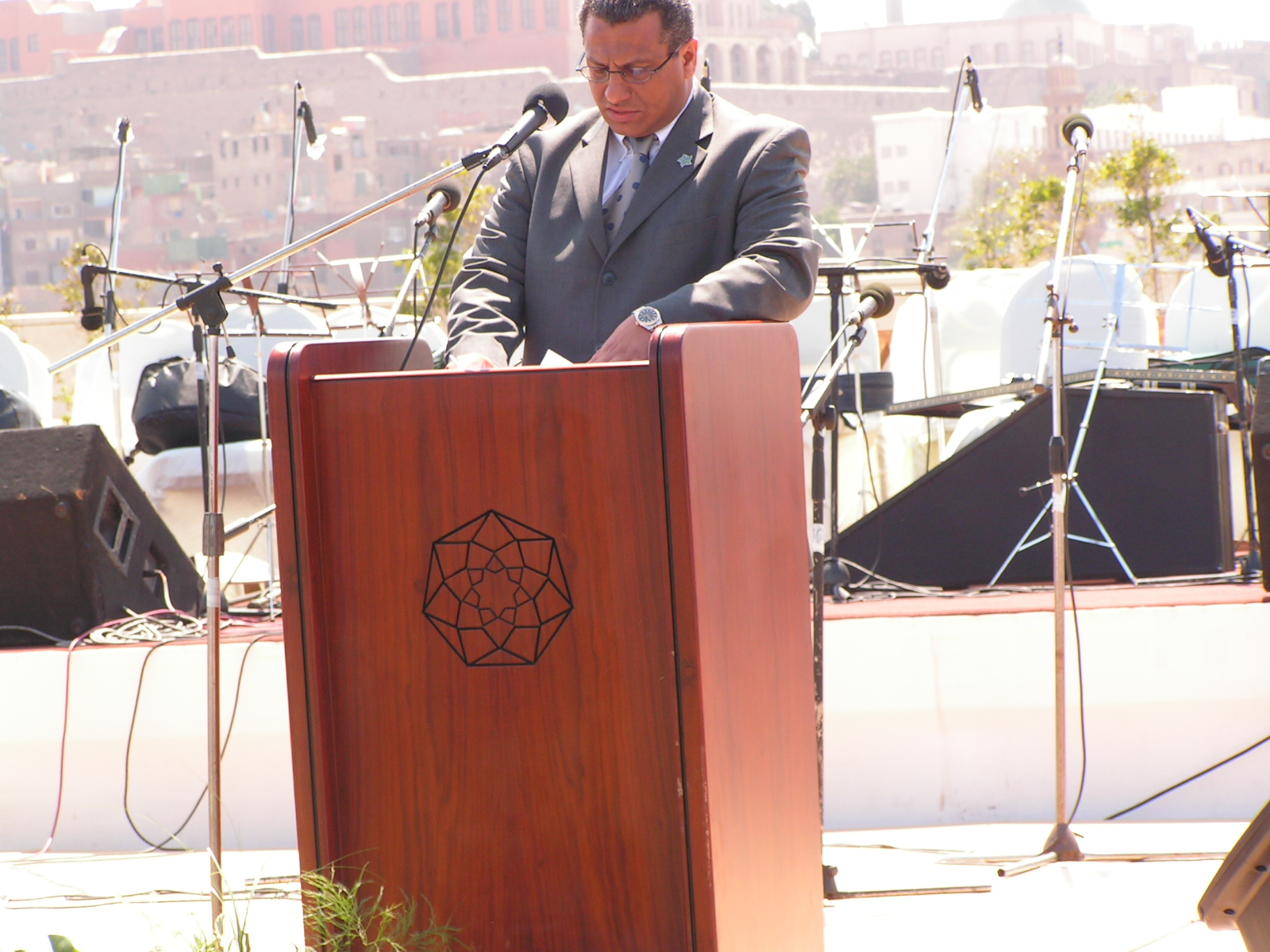 2005 03 Azhar Pict0017