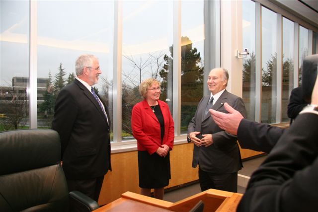 2008 11 25 Canada VancouverMayor (4)