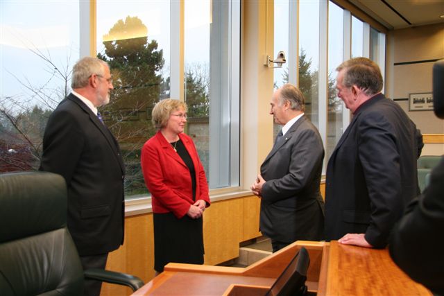 2008 11 25 Canada VancouverMayor (5)