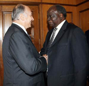2009 07 26 AKUH Nairobi Visit Kibaki