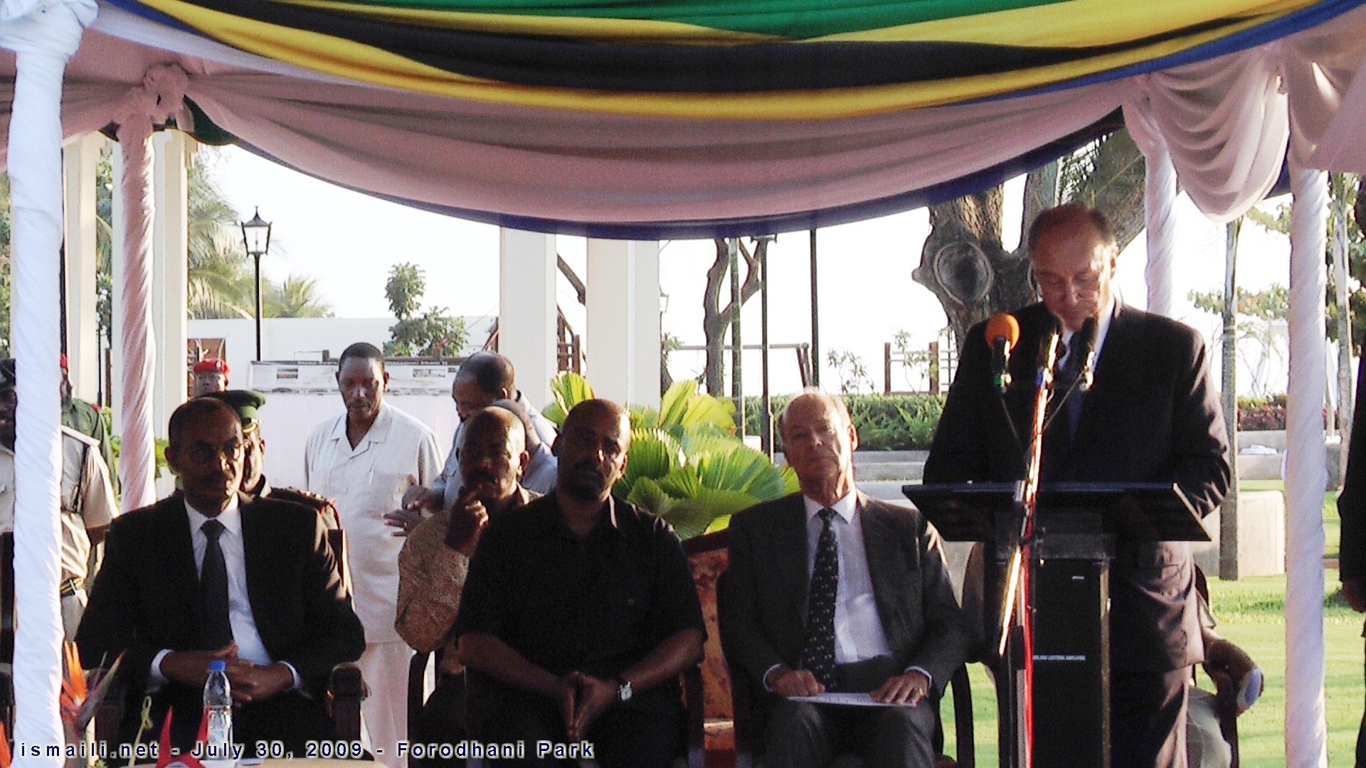 2009 07 30 Zanzibar Forodhani Park Ceremony 0072