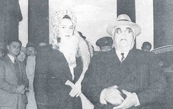 Aga Khan III  260msms_0