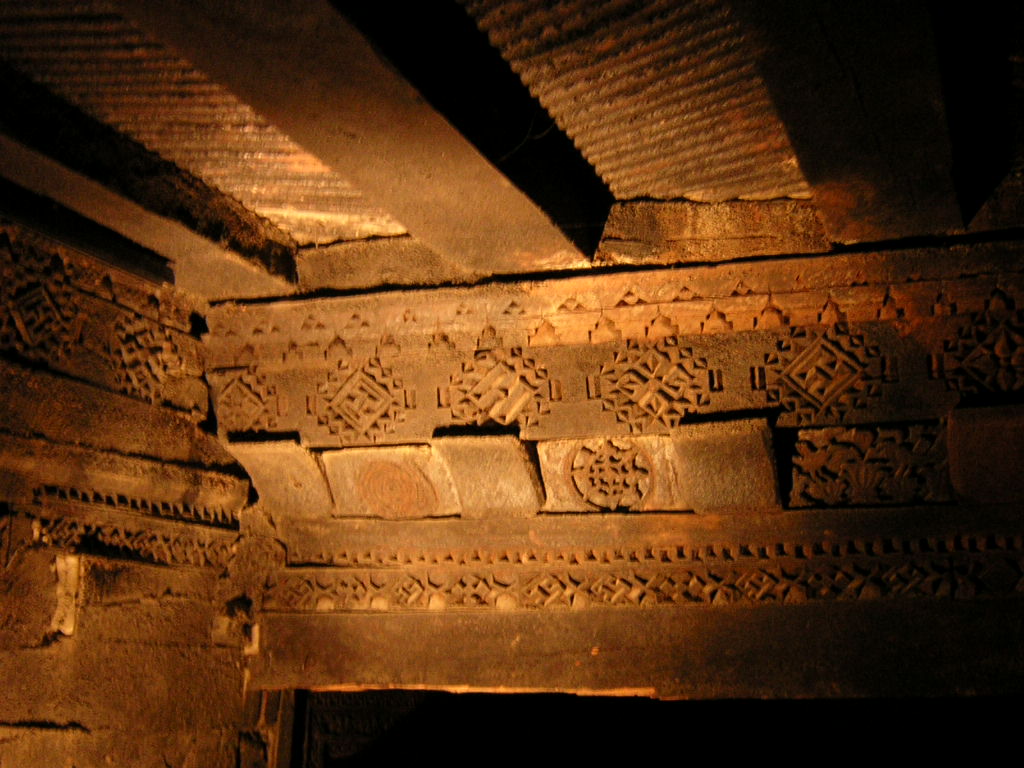 Shigar Antiques Dscn3158