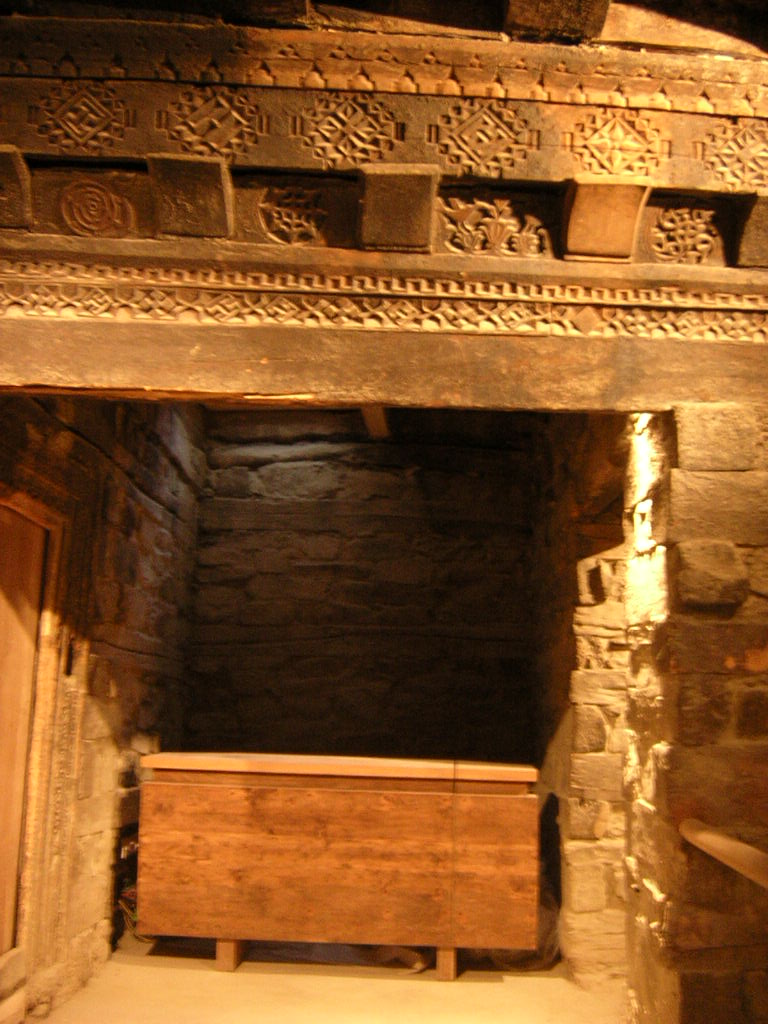 Shigar Antiques Dscn3960