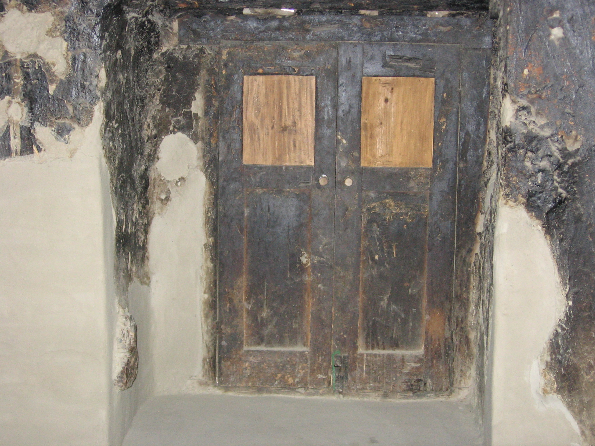 Shigar Antiques Img_0278