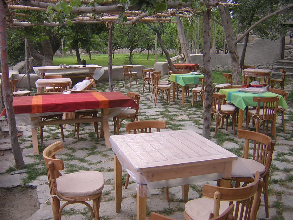 Shigar Exterior Dscn4667