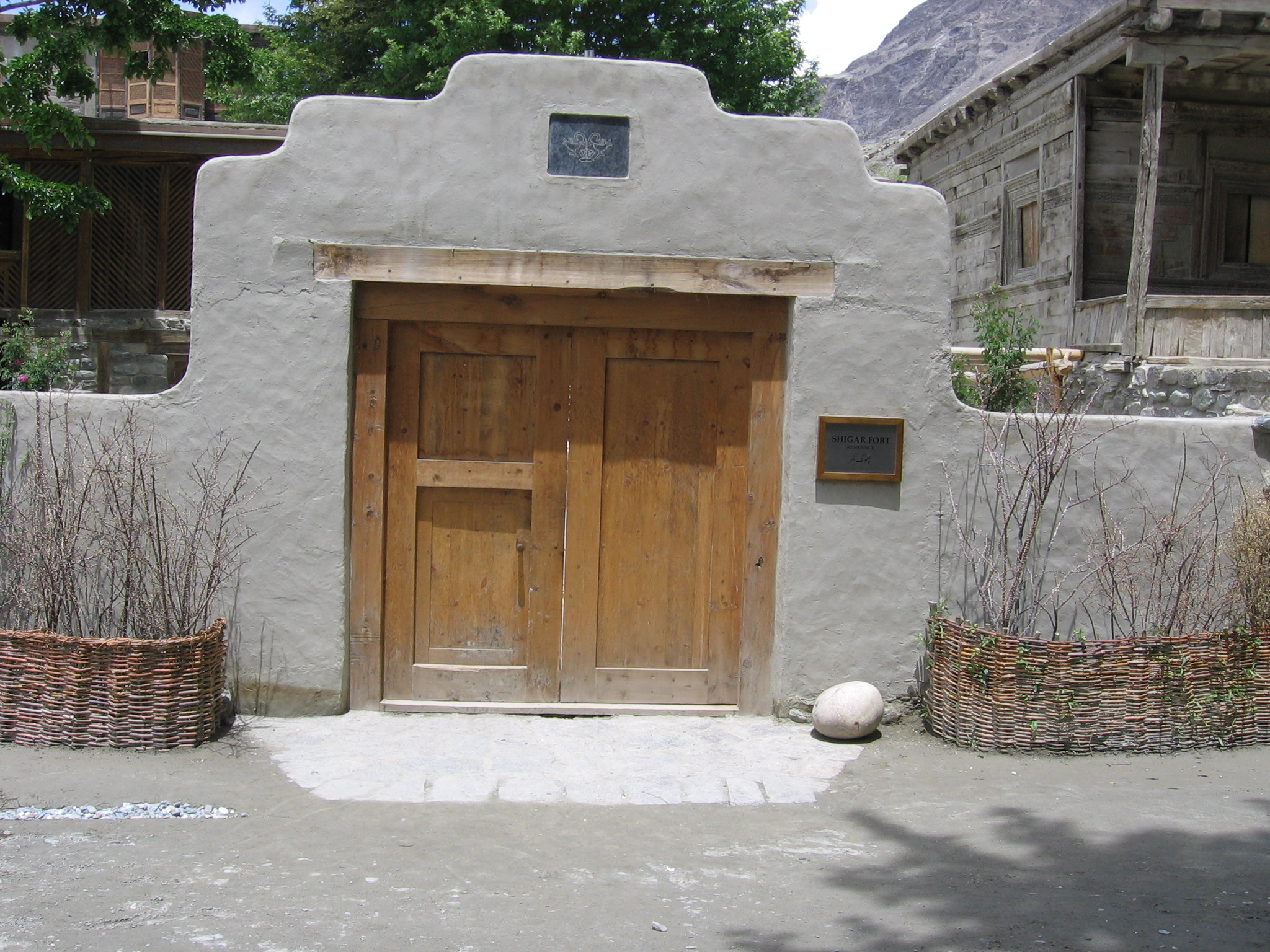 Shigar Gates Img_0329