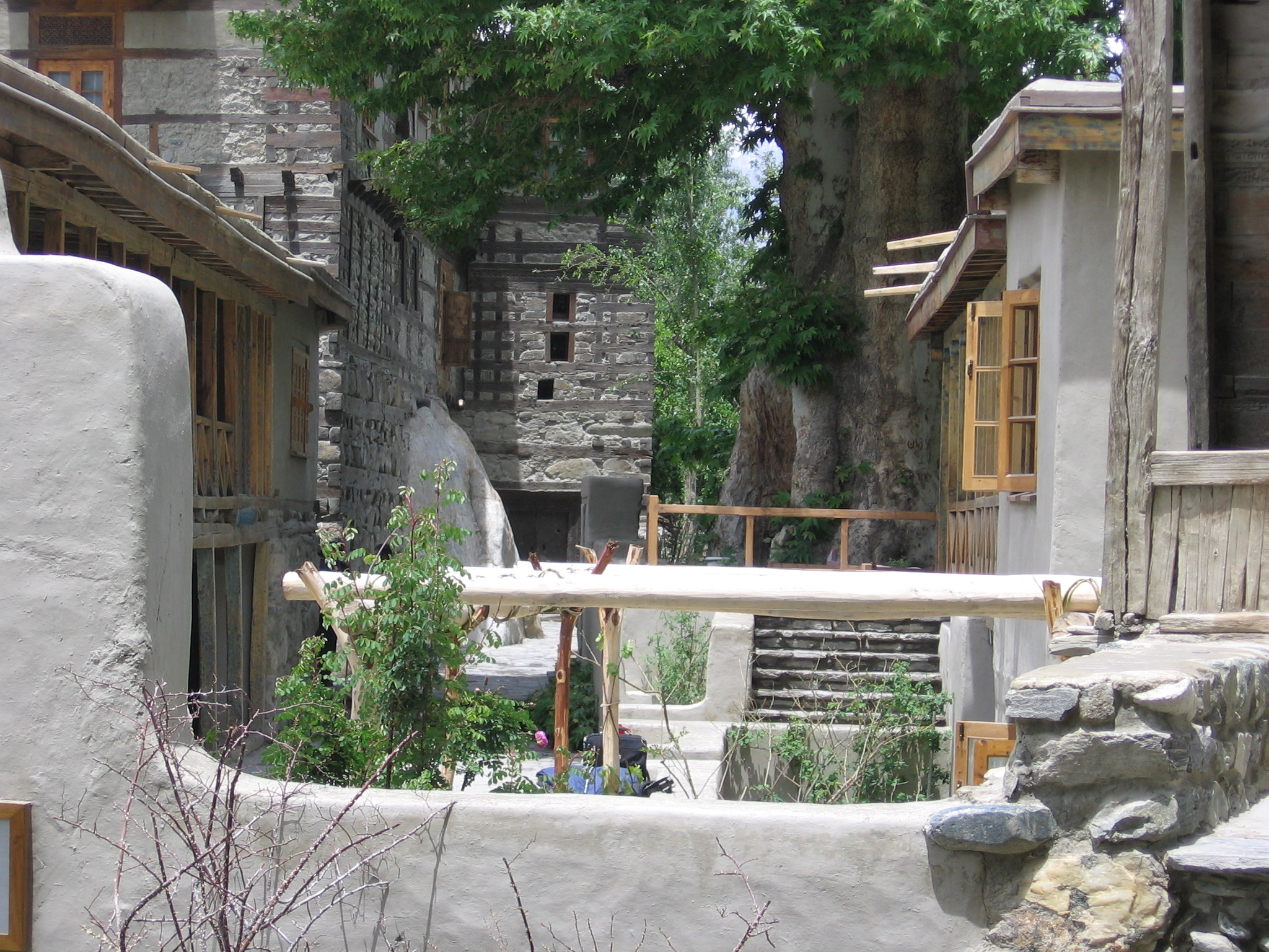 Shigar Gates Img_0334