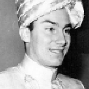 Portrait (Noorani)