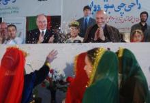 Afghan girls return to school after five years - AFGHAN GIRLS RETURN TO SCHOOL AFTER FIVE YEARS - 2002-03-23