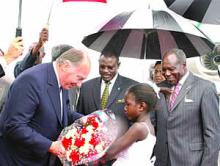 H.H THE AGA KHAN GETS RED CARPET WELCOME - 2007-08-19
