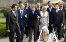 THE AGA KHAN WELCOMES HRH THE PRINCE OF WALES TO AL AZHAR PARK - 2006-03-20
