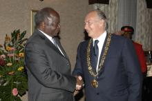Kenya honours Aga Khan 2007-08-15